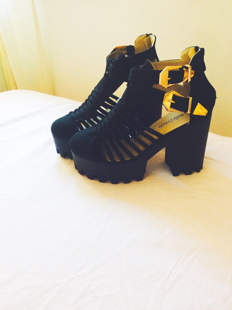 What I Wear : Flatforms…or platforms?
