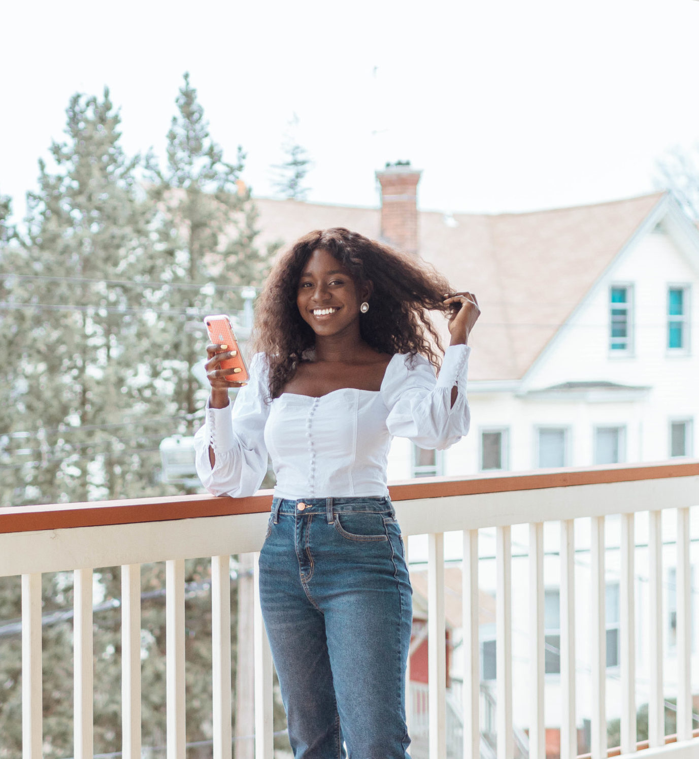 how to create stylish outfits with jeans