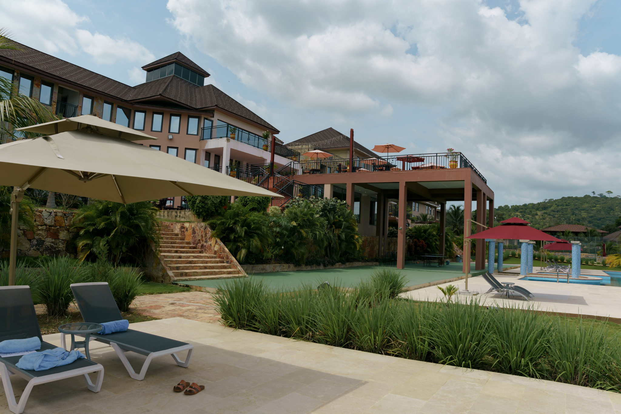 peninsula resort akosombo_amoafoa
